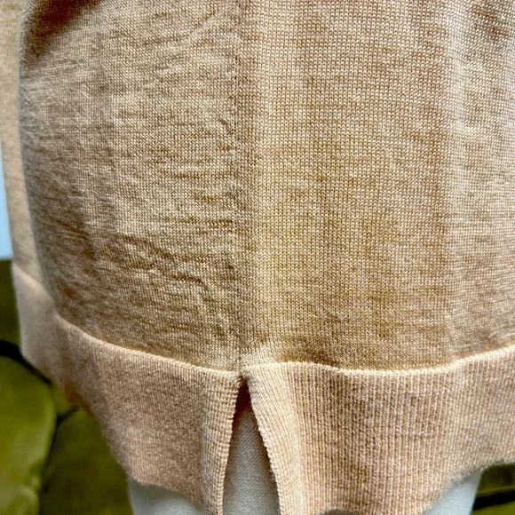 Banana Republic wool lightweight sweater, sz Lg - Picture 3 of 4